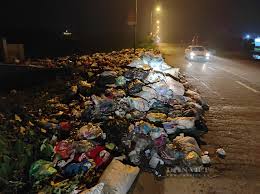Thu gom gần 2.000 tấn rác thải sinh hoạt trong thời gian nghỉ Tết